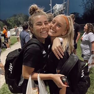 Meet your Posher, Emily